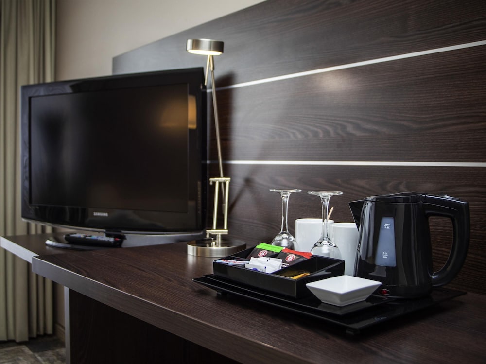 Habitación Privilegiada con dos camas individuales del hotel Mercure Luedenscheid. Foto 2
