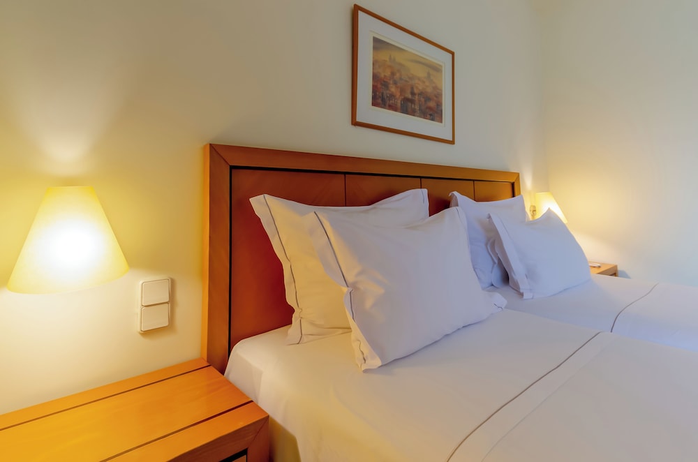 Habitación económica con 1 cama doble o 2 individuales del hotel Roma