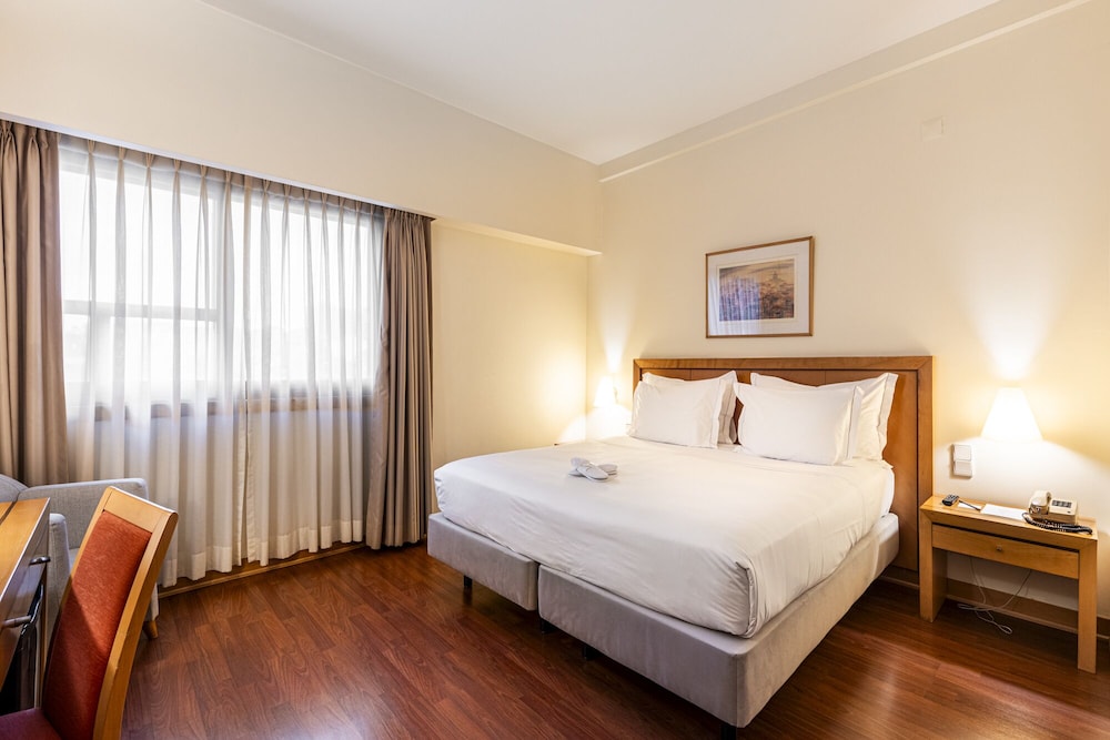 Habitación estándar con 1 cama doble o 2 individuales del hotel Roma. Foto 1