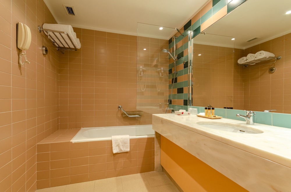 Habitación Familiar del hotel Roma. Foto 6