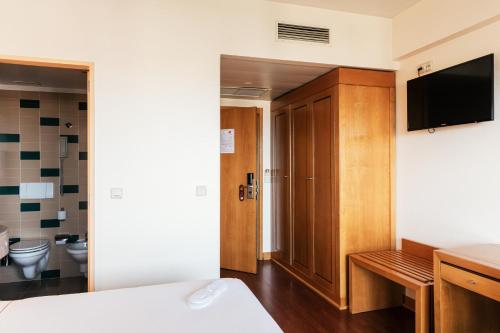 Habitación Doble Estándar - 1 o 2 camas del hotel Roma. Foto 1