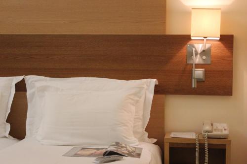 Habitación Doble Deluxe del hotel Principe Lisboa. Foto 14