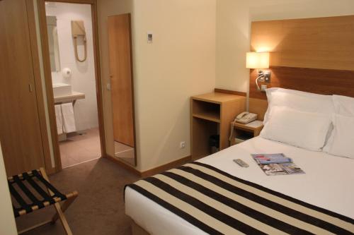 Habitación Doble Pequeña del hotel Principe Lisboa. Foto 11