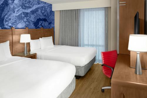 Habitación con 2 camas dobles del hotel Fairfield Inn New York Manhattan/Financial District. Foto 4