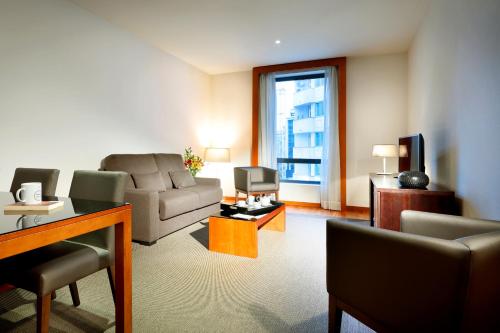 Suite Familiar del hotel Eurostars Lisboa Parque. Foto 7