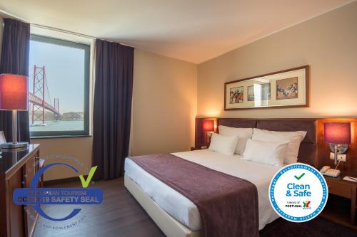 Suite Junior del hotel Vila Gale Opera