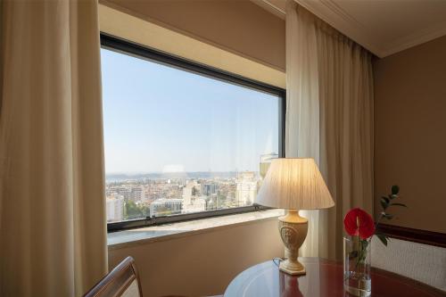 Habitación Superior con vistas al río del hotel Dom Pedro Lisboa Hotel, a member of Radisson Individuals. Foto 1