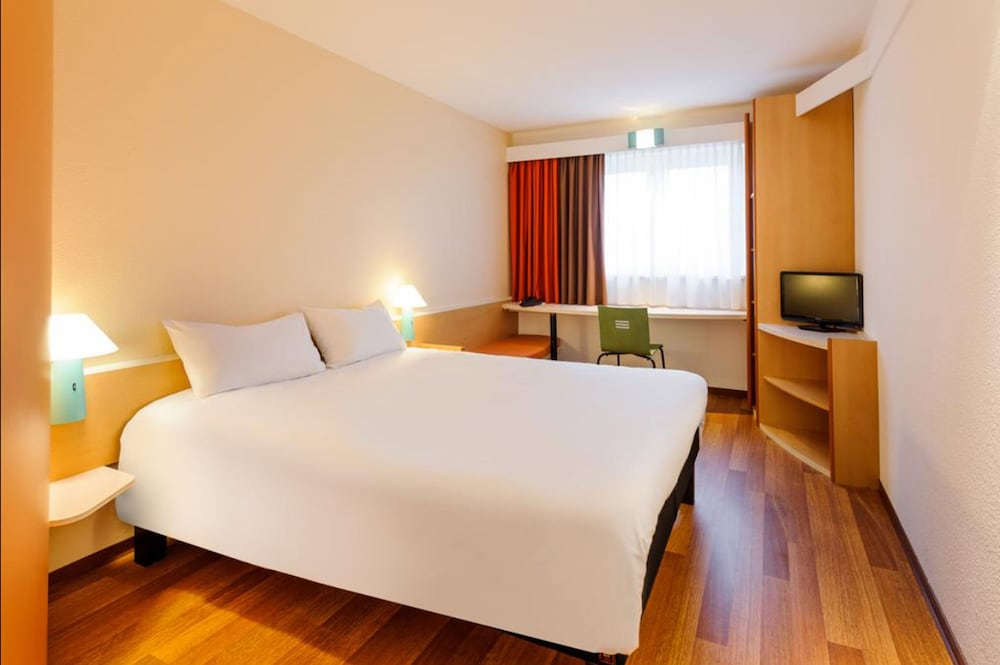 Habitación Estándar con 1 cama doble del hotel Ibis Berlin Dreilinden