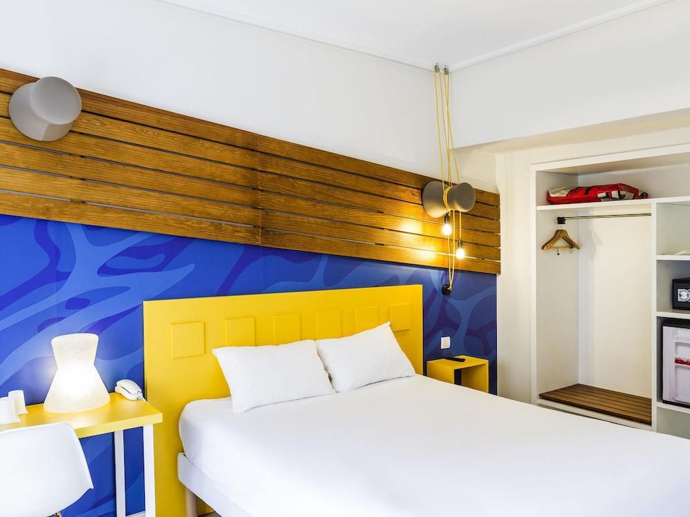 Suite, 1 cama doble con sofá cama del hotel Ibis Styles Lisboa Centro Liberdade Ne. Foto 5