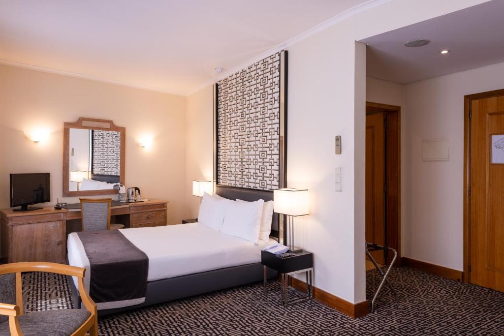 Habitación triple del hotel Mundial