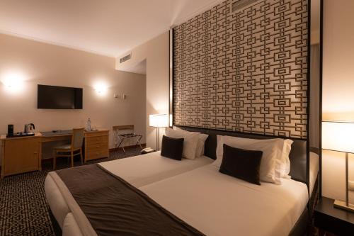 Habitación Doble Deluxe con balcón - 1 o 2 camas del hotel Mundial