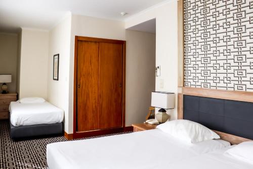 Habitación Triple del hotel Mundial. Foto 5
