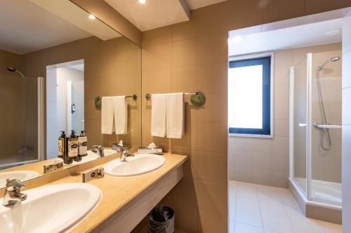 Suite Junior del hotel Mundial. Foto 3