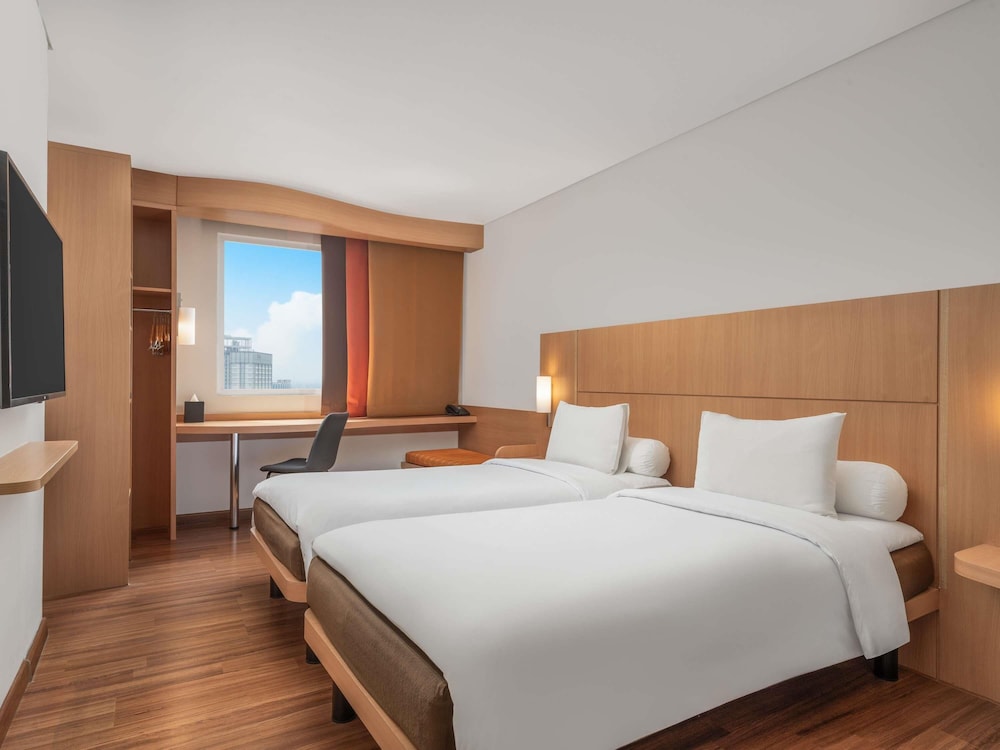 Estándar 2 camas individuales del hotel Ibis Gading Serpong