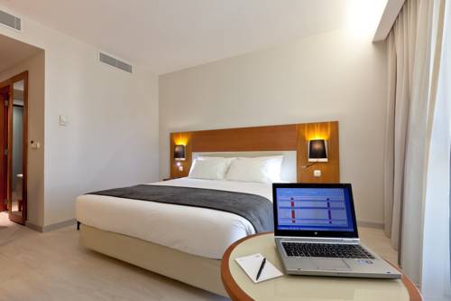 Habitación Doble Estándar del hotel Mercure Lisboa. Foto 2