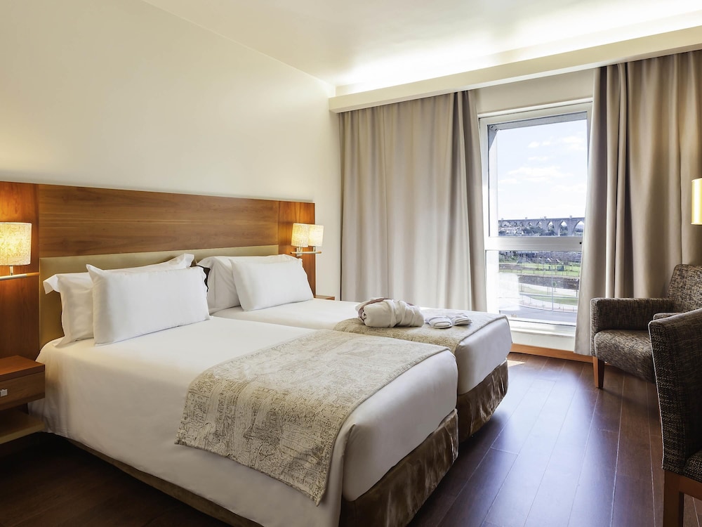 Privilege, Habitación superior con 2 camas individuales, 2 camas individuales del hotel Mercure Lisboa