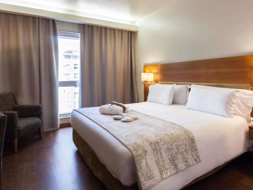 Habitación Doble Superior del hotel Mercure Lisboa. Foto 7