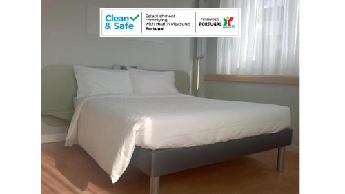 Habitación Doble Clásica del hotel Ibis Budget Braga Centro. Foto 1