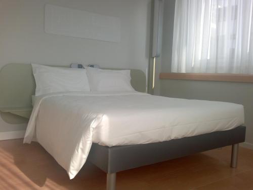 Habitación Doble Clásica del hotel Ibis Budget Braga Centro. Foto 6