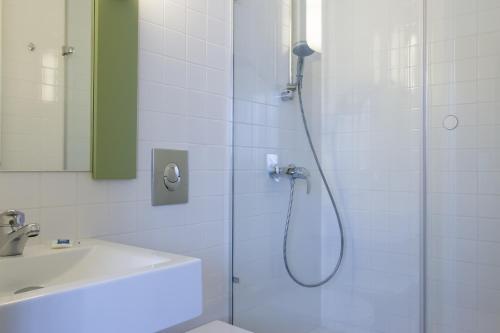 Habitación Doble Estándar - 2 camas del hotel Ibis Budget Braga Centro. Foto 2