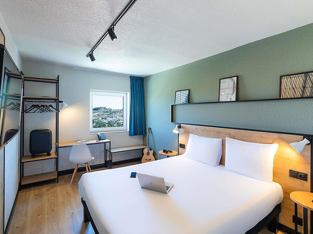 Habitación estándar, 1 cama doble del hotel Ibis Braganca. Foto 3