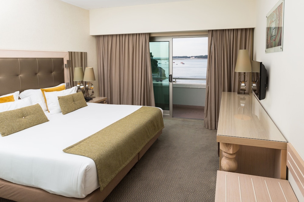 Habitación doble, vistas al río del hotel Porta Do Sol Conference Center and Spa