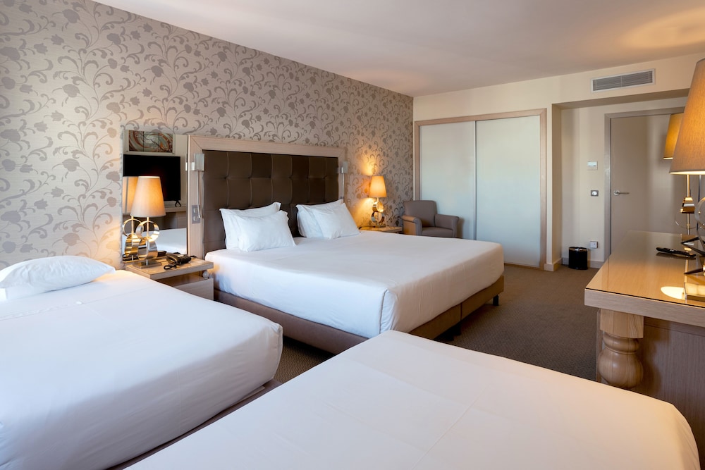 Habitación Familiar del hotel Porta Do Sol Conference Center and Spa