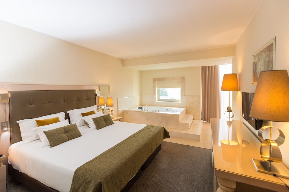 Suite Master del hotel Porta Do Sol Conference Center and Spa