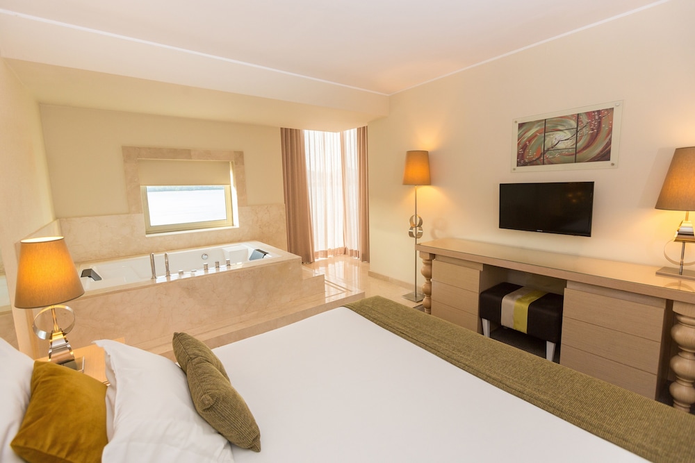 Suite Master del hotel Porta Do Sol Conference Center and Spa. Foto 2