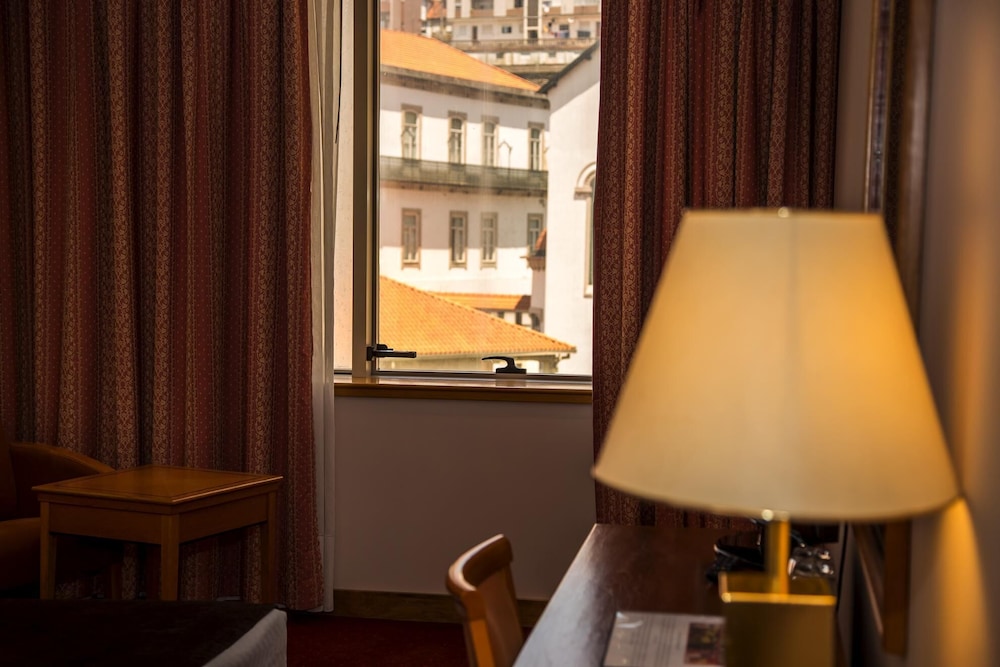Habitación estándar doble, vistas a la ciudad del hotel Regua Douro. Foto 5