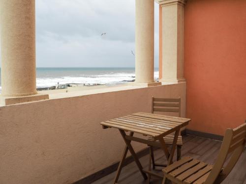 Suite Deluxe con vistas al mar del hotel THE ONE Grand Hotel da Póvoa. Foto 15