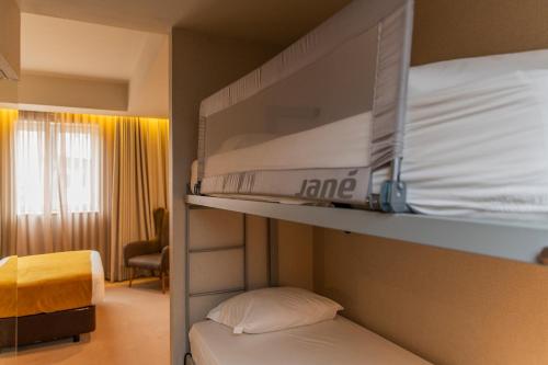 Habitación Familiar Superior del hotel WOT Porto. Foto 6