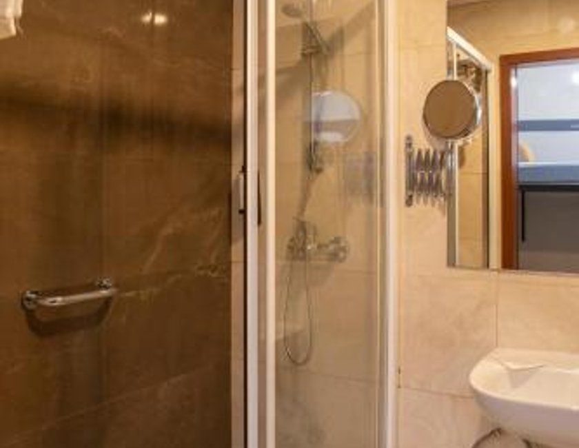 Habitación Familiar Estándar del hotel WOT Porto Soul. Foto 4