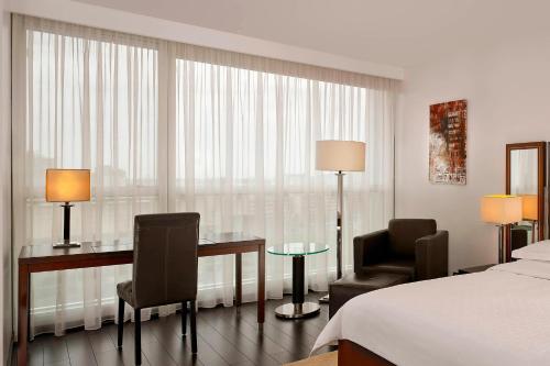 Habitación Deluxe Premium - 2 camas individuales - Planta intermedia del hotel Sheraton Porto and Spa