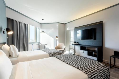 Habitación Doble Económica - 1 o 2 camas del hotel Hf Fénix Porto. Foto 1