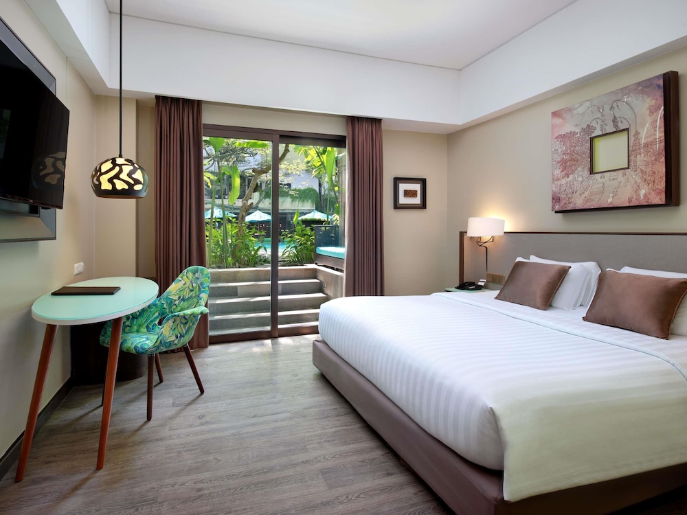 Habitación Deluxe Acceso a la Piscina, Terraza - 1 Cama King del hotel Mercure Bali Legian