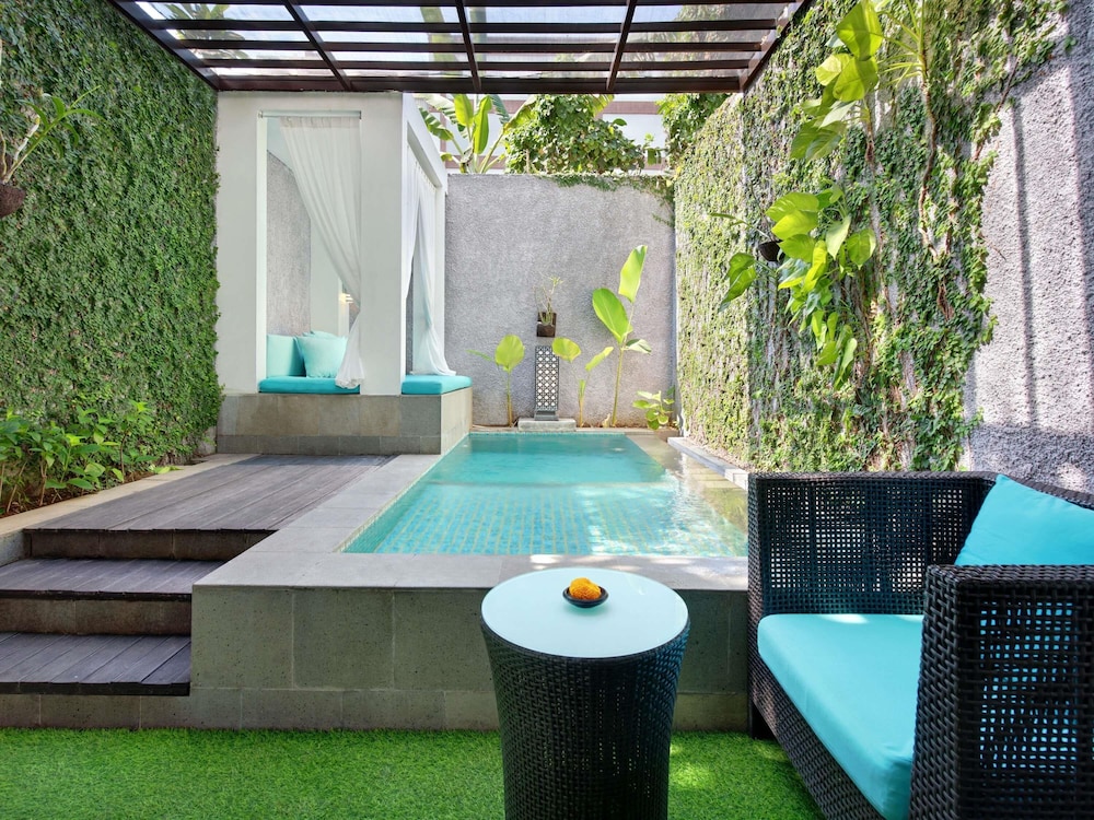 Habitación Deluxe Piscina Privada - 1 Cama King del hotel Mercure Bali Legian