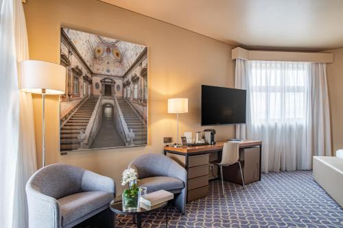 Paquete Romántico - Habitación Doble Confort con cama extragrande del hotel Dom Henrique Downtown. Foto 2