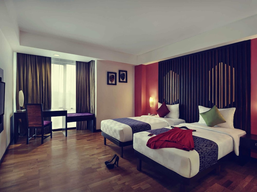 Habitación Superior con Dos Camas Individuales del hotel Mercure Pontianak City Center