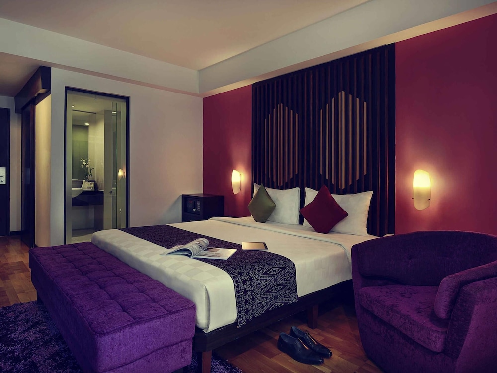 Habitación Deluxe con 1 cama king del hotel Mercure Pontianak City Center