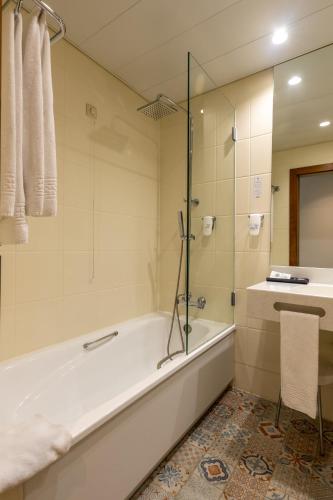 Habitación Familiar del hotel Legendary Porto. Foto 4
