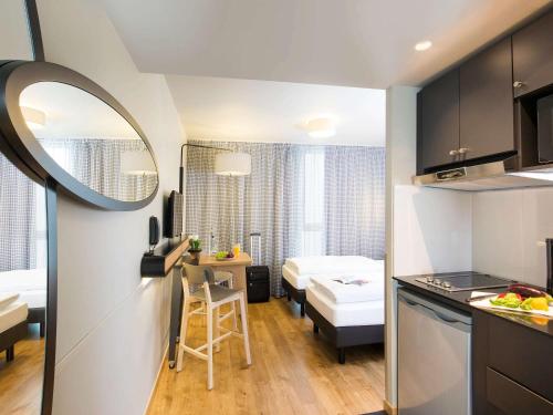 Estudio con camas individuales del hotel Adagio Access München City Olympiapark