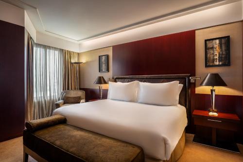 Suite Presidencial del hotel Crowne Plaza Porto, An Ihg. Foto 2