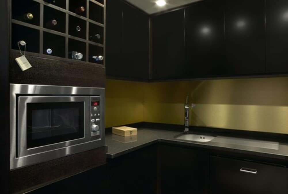 Ático, cocina básica, vistas al río del hotel Porto Palácio By The Editory. Foto 3