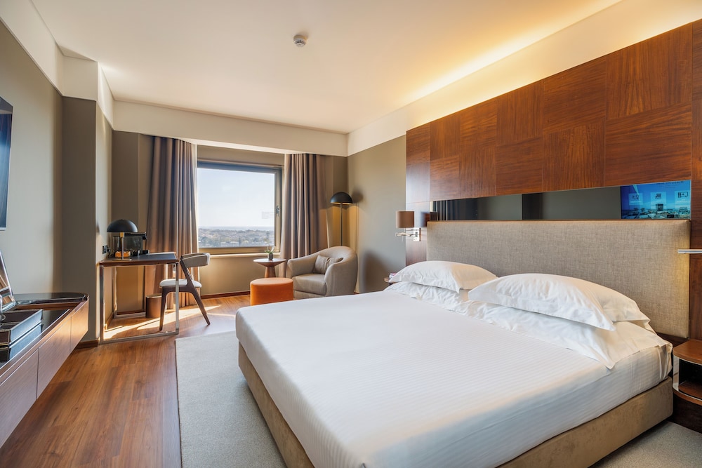 Habitación doble superior, en una planta alta del hotel Porto Palácio By The Editory