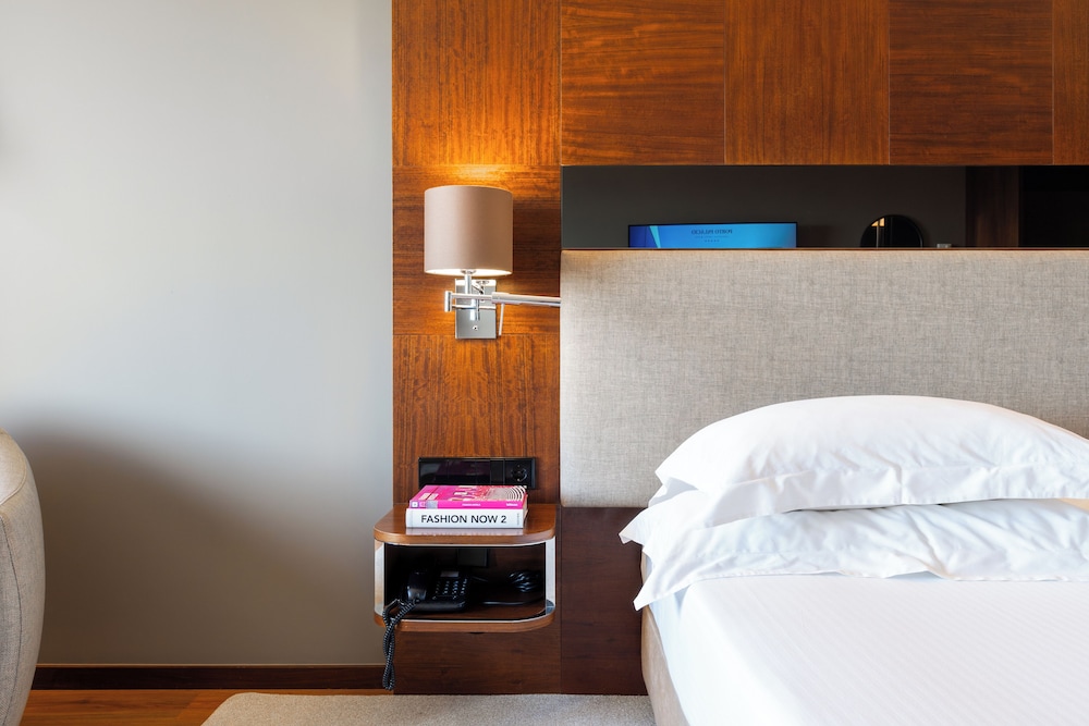 Habitación doble superior, en una planta alta del hotel Porto Palácio By The Editory. Foto 2