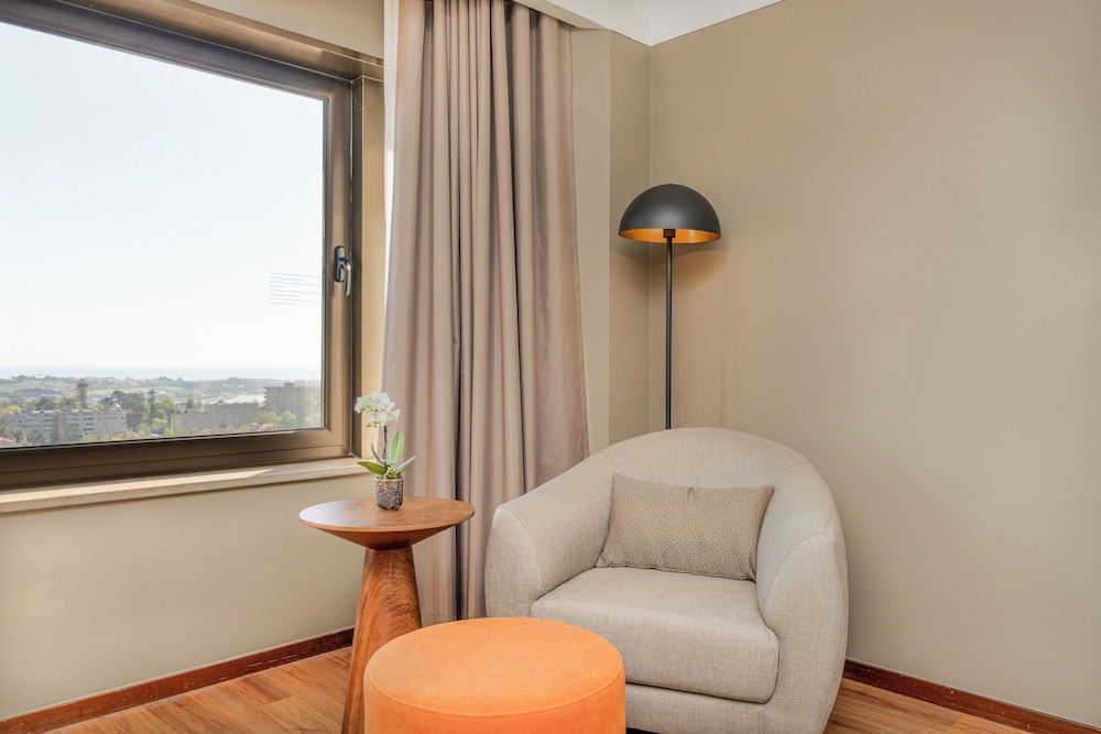 Habitación doble superior, en una planta alta del hotel Porto Palácio By The Editory. Foto 5