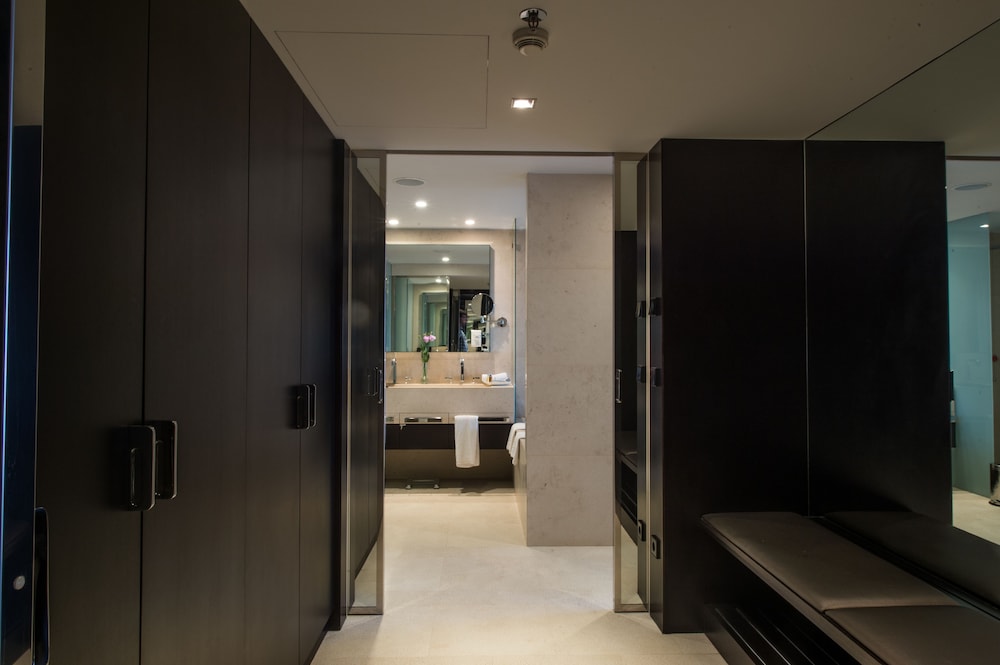 Suite superior, vistas al río del hotel Porto Palácio By The Editory. Foto 5