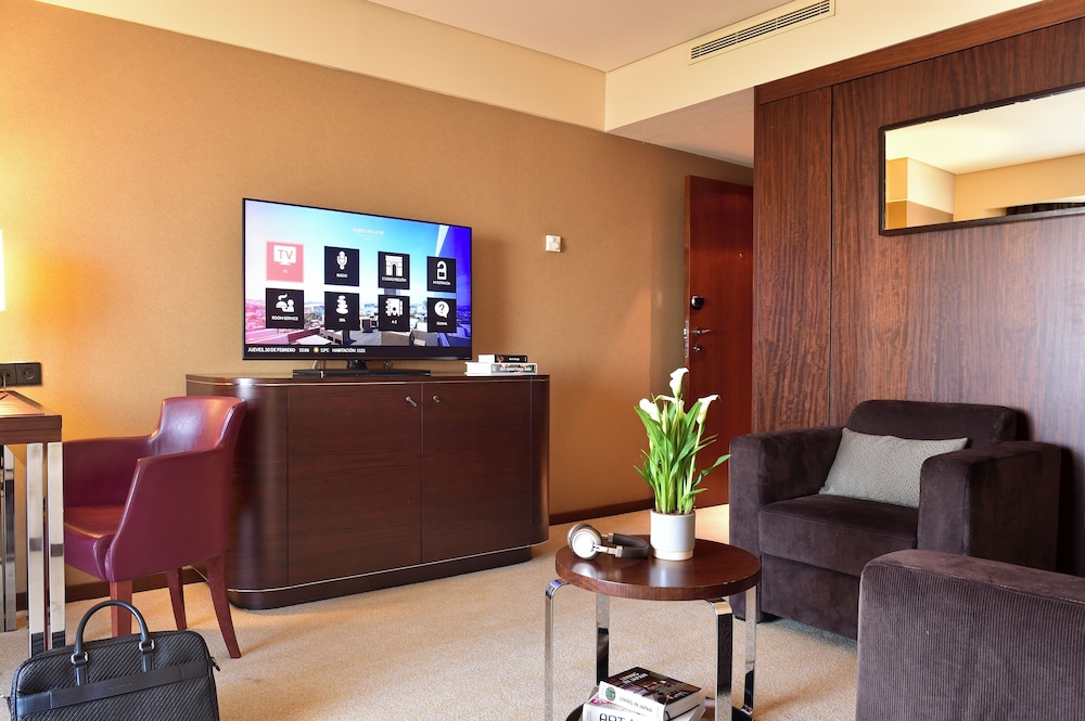 Suite ejecutiva del hotel Porto Palácio By The Editory