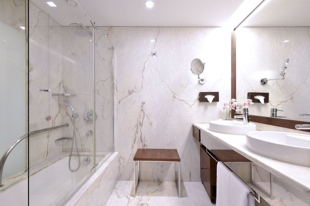 Habitación ejecutiva con 2 camas individuales del hotel Porto Palácio By The Editory. Foto 4